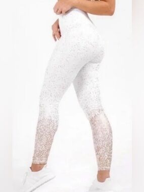 Buff Bunny Ombré White Gold 25” Glitter Sparkle Small Leggings Like New EUC Soft